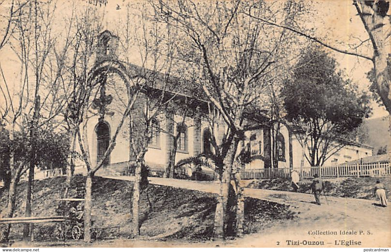 Algérie - TIZI OUZOU - L'église