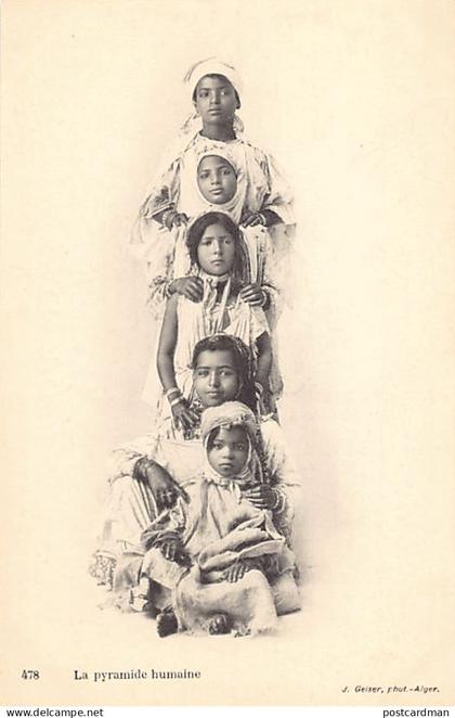 Algérie - La pyramide humaine - Enfants algériens - Ed. J. Geiser 478