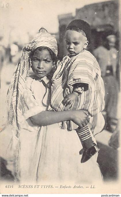 Algérie - Scènes & Types - Enfants arabes - Ed. Lévy & Fils LL 6124
