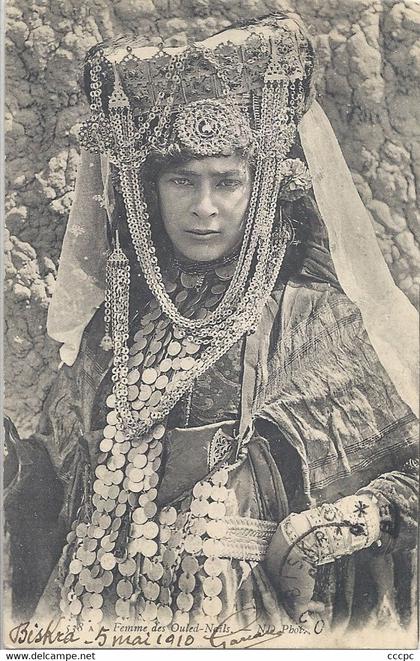 CPA Algérie Femmes des Ouled-Neils