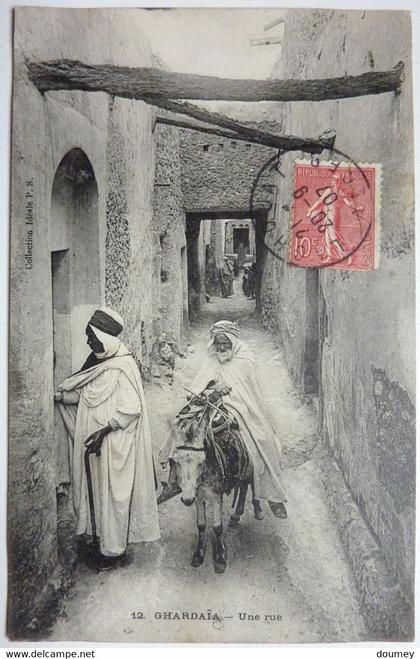 UNE RUE - GHARDAÏA