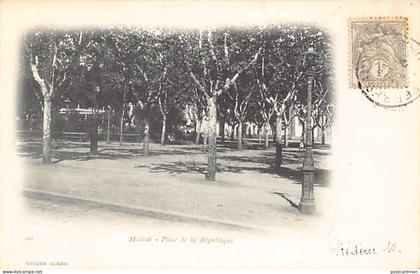 Algérie - MEDEA - Place de la République