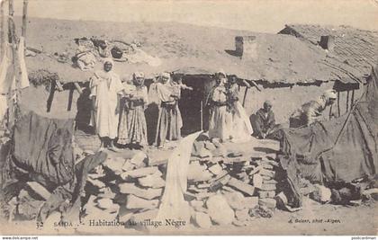 Algérie - SAIDA - Habitants du Village Nègre