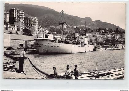 Algérie - BÉJAÏA Bougie - Cargo Cap Gris-Nez dans le port - Ed. Billiard 143