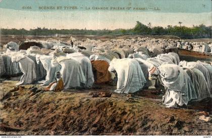 CPA Algerie Scenes et Types La Grand Priere