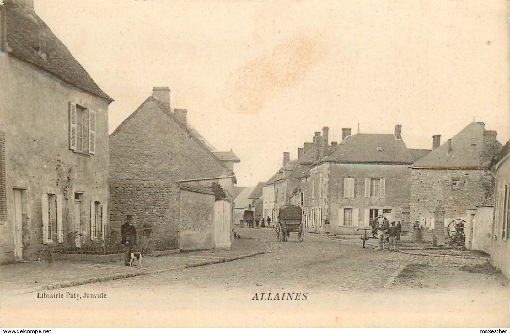 ALLAINES le centre
