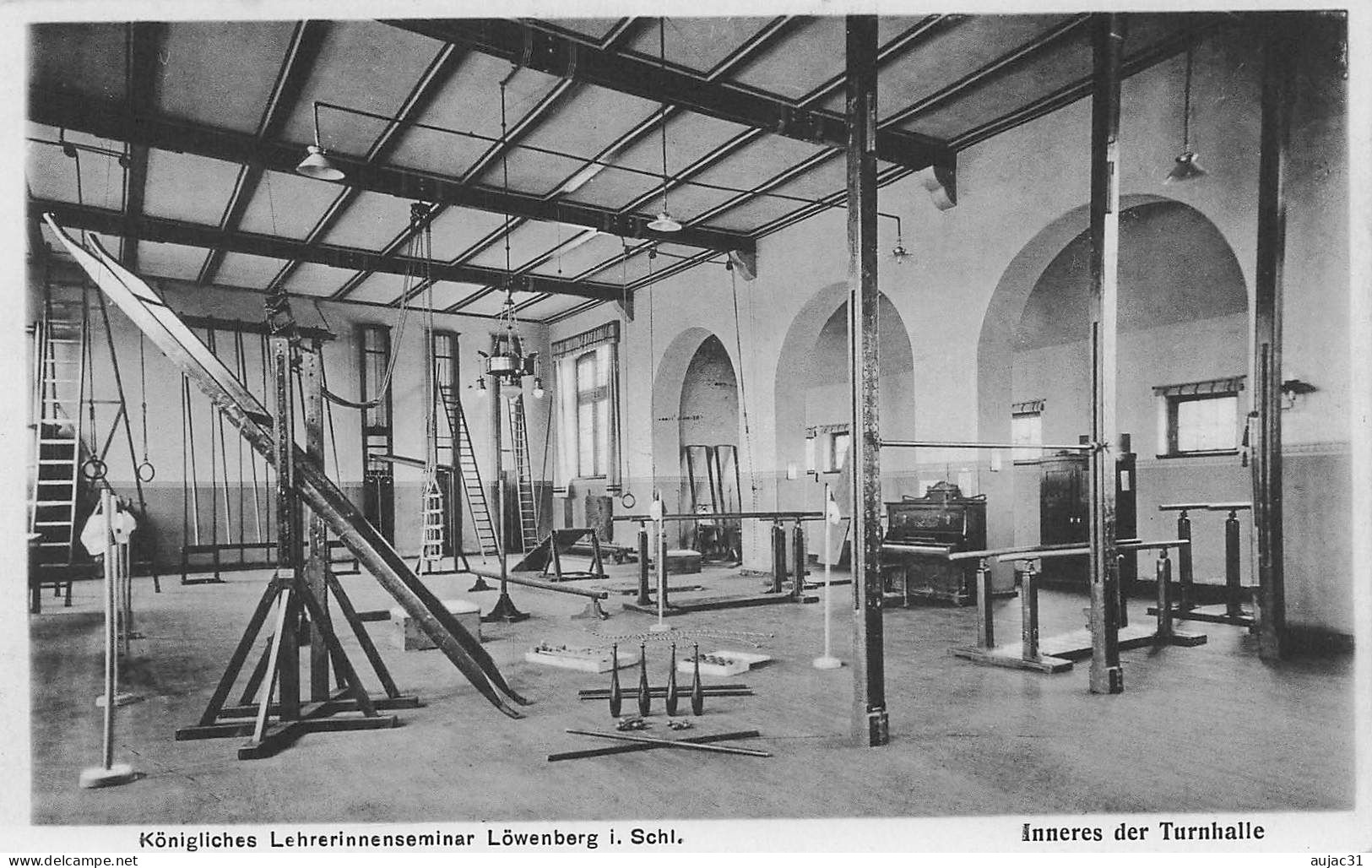 Allemagne - Germany - Löwenberg i. Schlesien - Königliches Lehrerinnenseminar - Inneres der Turnhalle - bon état général