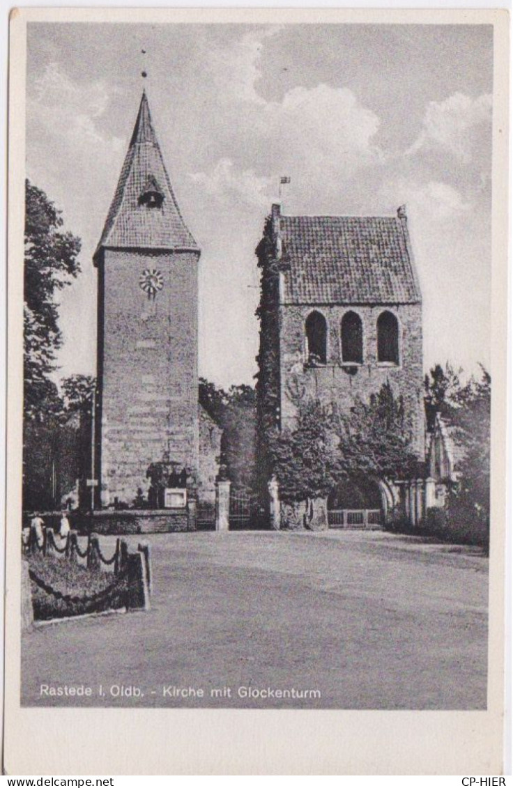 ALLEMAGNE - GERMANY - RASTEDE   in Oldenburg - KIRCHE MI GLOCKENTURM