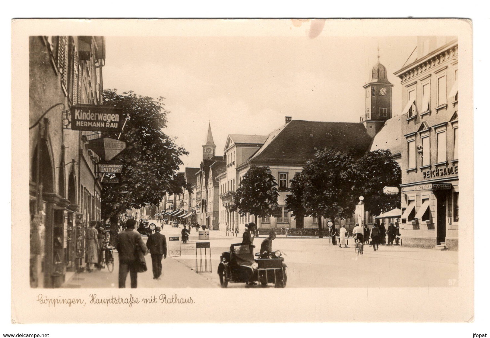 ALLEMAGNE - GÖPPINGEN Hauptmasse mit Rathaus