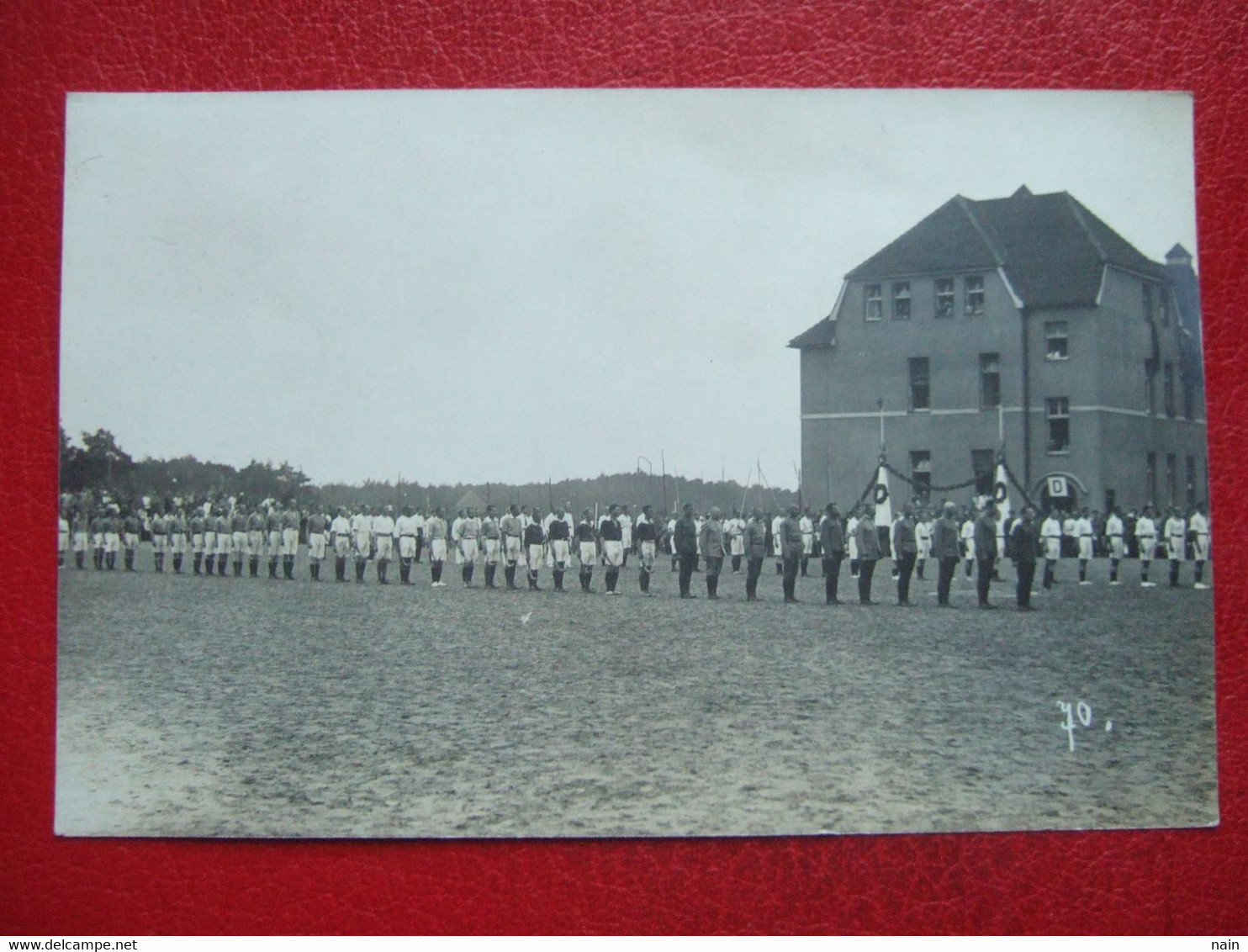 ALLEMAGNE - GUETERSLOH - GÛTERSLOH - CARTE PHOTO - CAMP PRISONNIERS OFFIZIER GEFANGENEN  LAGER - SPORTIFS ...