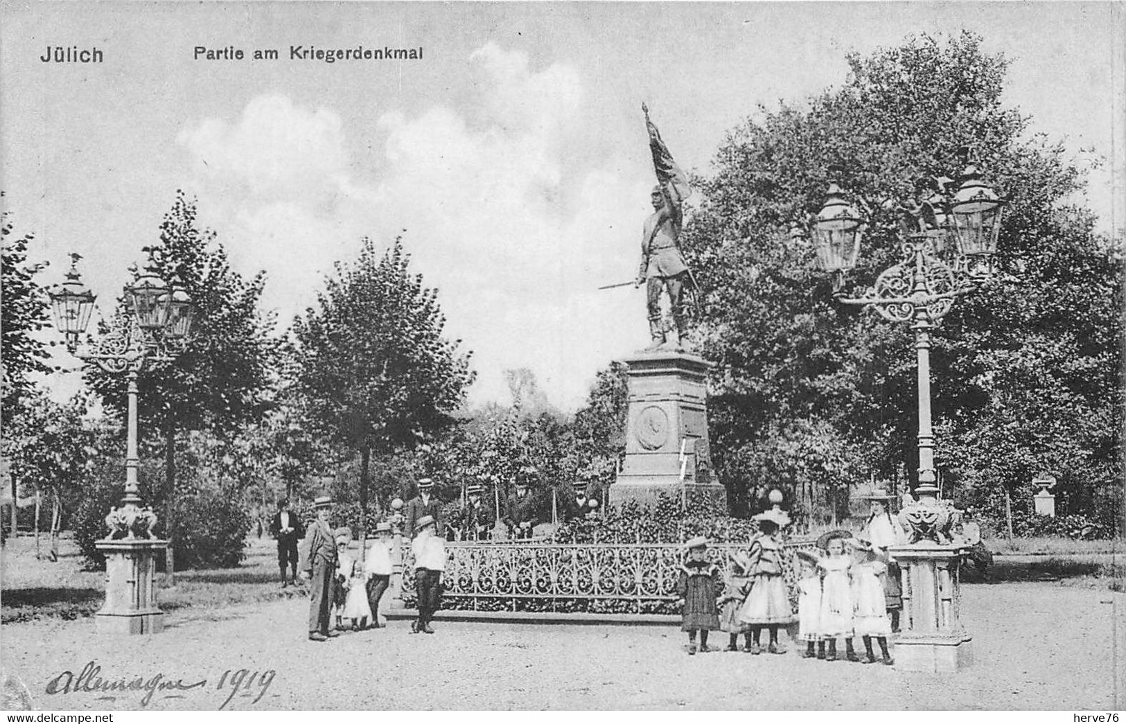 ALLEMAGNE - JÜLICH - JUELICH - Partie am Kriegerdenkmal