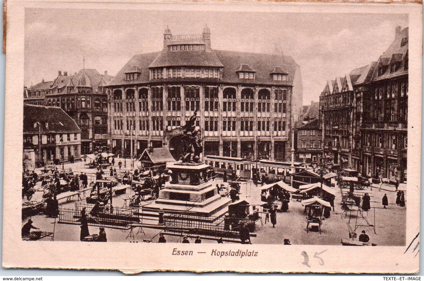 Allemagne - RHENANIE DU NORD WESTPHALIE - ESSEN - Lkopstadtplatz