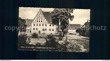 Aken Elbe Friedensplatz mit Rathaus