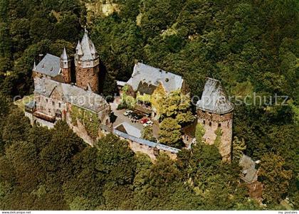 Altena Lenne Burg Altena Schmideeisenmuseum Draht und Jugendherbergsmuseum Flieg
