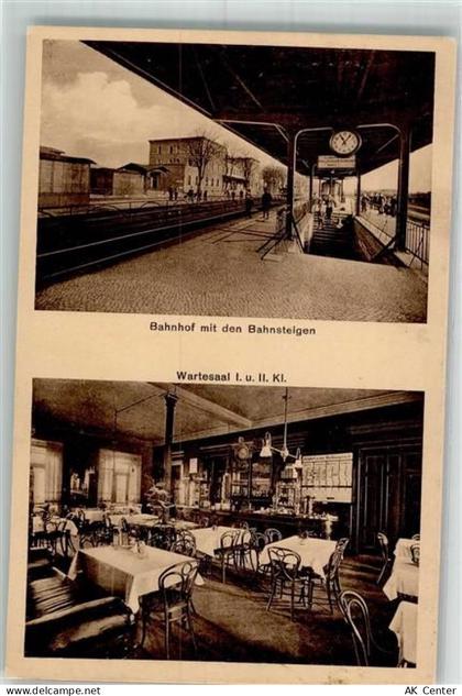 19230 O2820 Hagenow Foto AK Bahnhof Bahnsteige Wartesaal I. und II. Klas... - 13642568