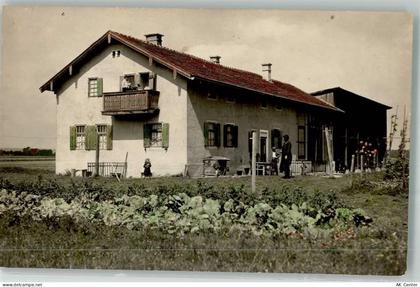 86368 W8906 Gersthofen Foto AK Bauernhaus Nutzgarten Ort lt. Fotograf - 13649211