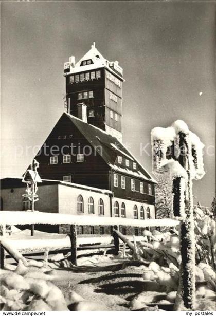 Baerenstein Annaberg-Buchholz Berghotel auf dem Baerenstein im Winter Rauhreif