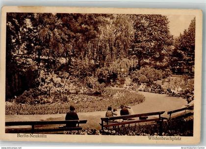 38037232 - Neukoelln