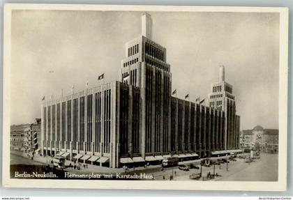 38135447 - Neukoelln