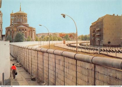 Berlin Berliner Mauer Bethaniendamm ngl #186.165