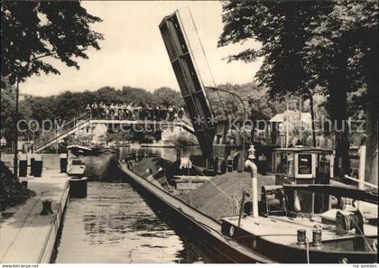 Woltersdorf Erkner Schleuse Frachter
