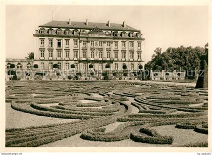 Bruehl Rheinland Schloss Bruehl mit Gartenpartie