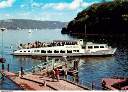 Essen  Ruhr Baldeneysee Bootsanlegesteg Fahrgastschiff der Stadt Essen