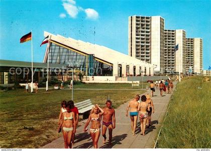 Insel Fehmarn Suedstrand Meerwasser-Wellen-Hallenbad Familienhotel