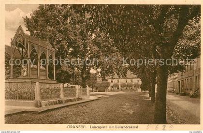 Gransee Luisenplatz mit Luisendenkmal