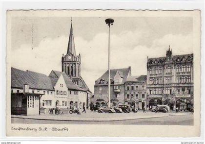 39021582 - Senftenberg mit Markt gelaufen von 1939 kleiner Knick oben rechts, leicht fleckig, sonst gut erhalten.