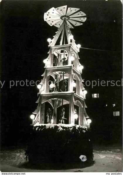 Gruenhain Erzgebirge Weihnachtspyramide