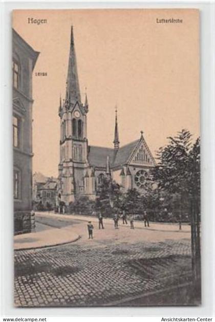 39116948 - Hagen. Lutherkirche mit Personen davor ungelaufen  Gute Erhaltung.