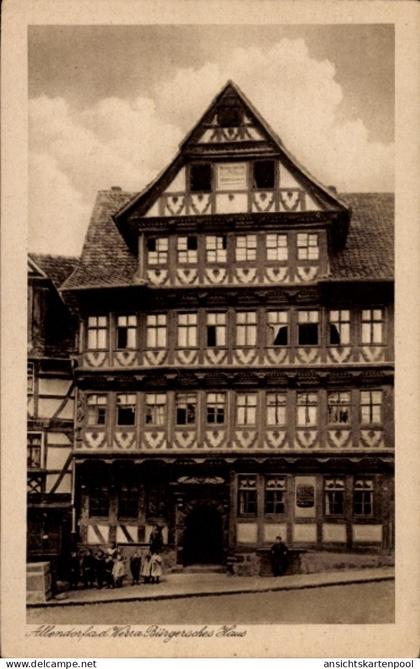CPA Allendorf Stadtallendorf in Hessen, Bingersches Haus, Fachwerkbau, Menschen auf der Straße