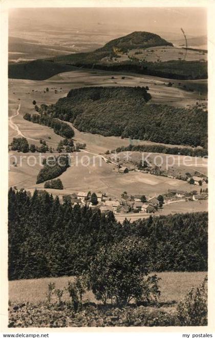 Wasserkuppe Rhoen Landschaftspanorama Rhoen Blick zur Milseburg