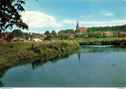 Kellinghusen Stoer Stadtansicht Kirche Fluss Spiegelung Baeume Sommer