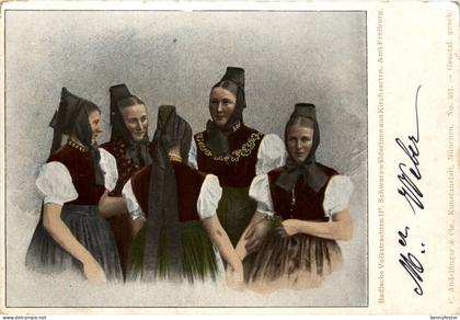 Schwarzwälderinnen aus Kirchzarten