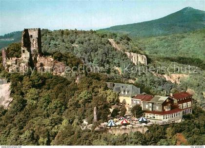 Koenigswinter Ruine Drachenfels mit Hotel Restaurant auf dem Drachenfels