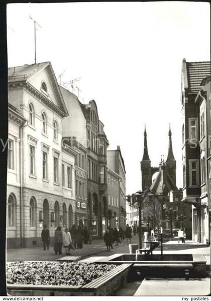 Koethen Anhalt Fussgaengerbereich Altstadt Stadtkirche Holzmarkt