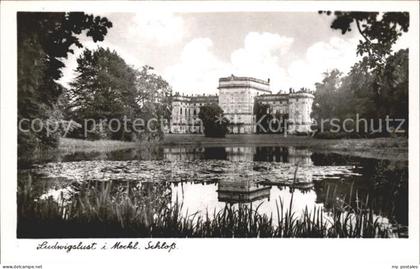 Ludwigslust Schloss Teich