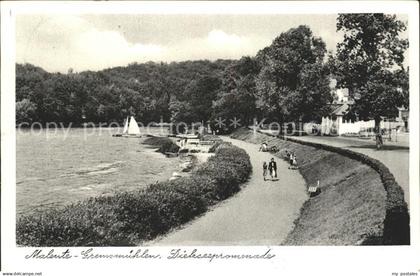 Malente-Gremsmuehlen Diekseepromenade
