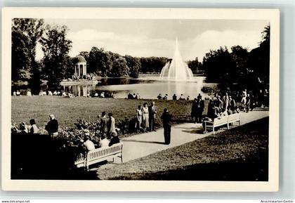 39544287 - Markkleeberg