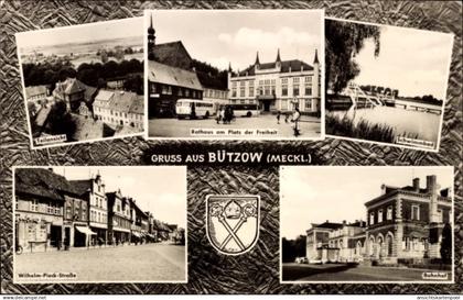 CPA Bützow in Mecklenburg, Wappen, Rathaus, Platz der Freiheit, Wilhelm Pieck Straße, Bahnhof