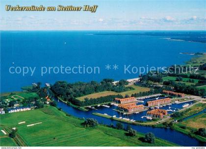 Ueckermuende Mecklenburg Vorpommern Fliegeraufnahme Uekermuendung Lagunenstadt