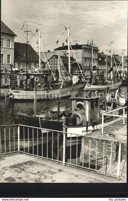Ueckermuende Mecklenburg Vorpommern Hafen
