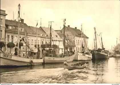 Ueckermuende Mecklenburg Vorpommern Hafen Fischkutter