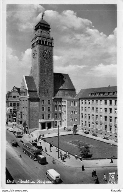 Berlin - Neuköln Rathaus gel.