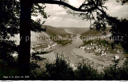 Alf Bullay Mosel Blick ins Moseltal
