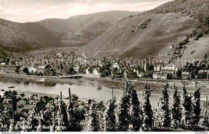Alf Bullay Mosel mit Burg Arras