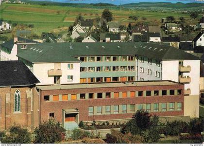 Dernbach Dierdorf Kloster-Maria-Hilf Mutterhaus Kirche Kirchenfenster Ortspanora