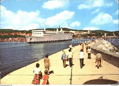 Sassnitz Ostseebad Ruegen Eisenbahnfaehrschiff Ruegen